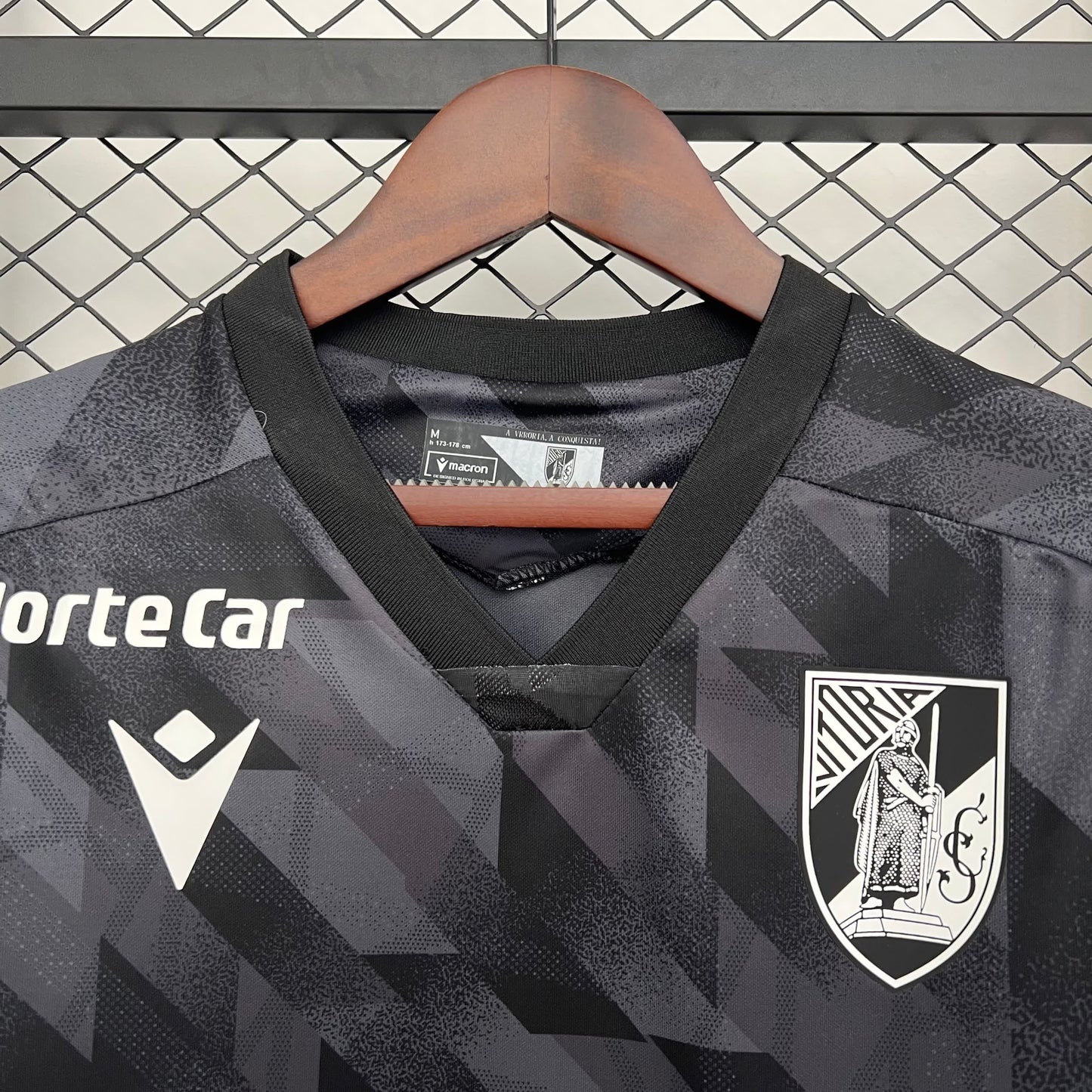 Guimarães away 2025-2026