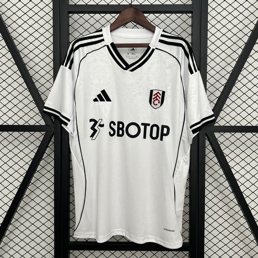 Fulham home 2025-2026