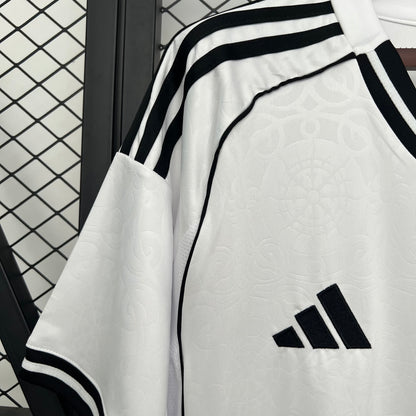 Fulham home 2025-2026