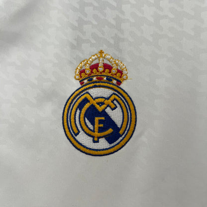 Real Madrid home 2024-2025