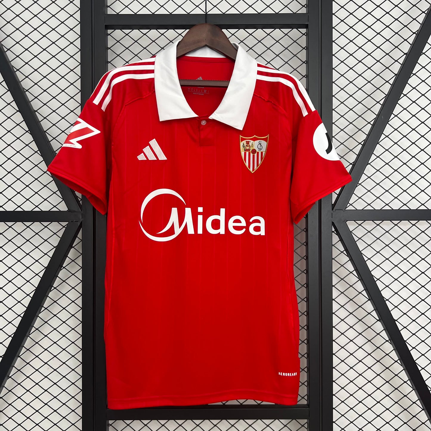 Sevilla away 2025-2026