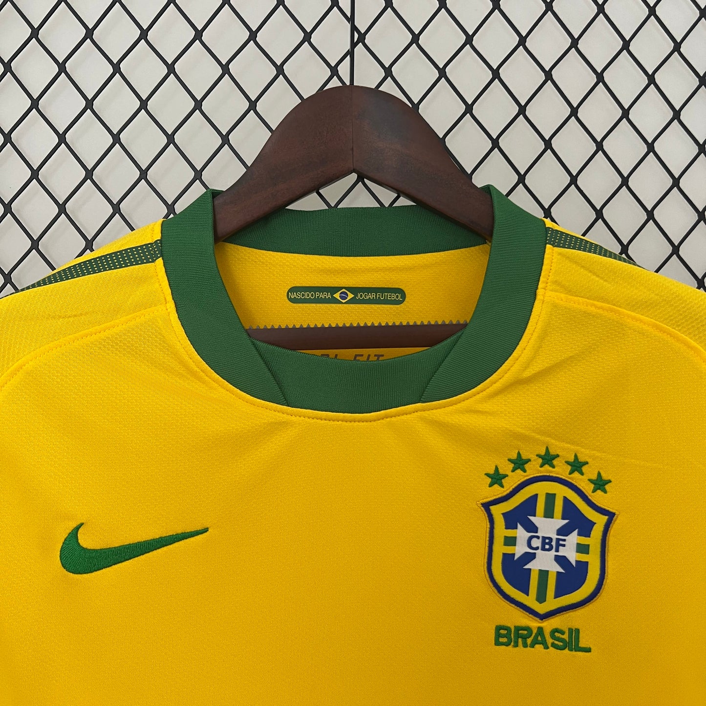 Brazil Retró 2010 home