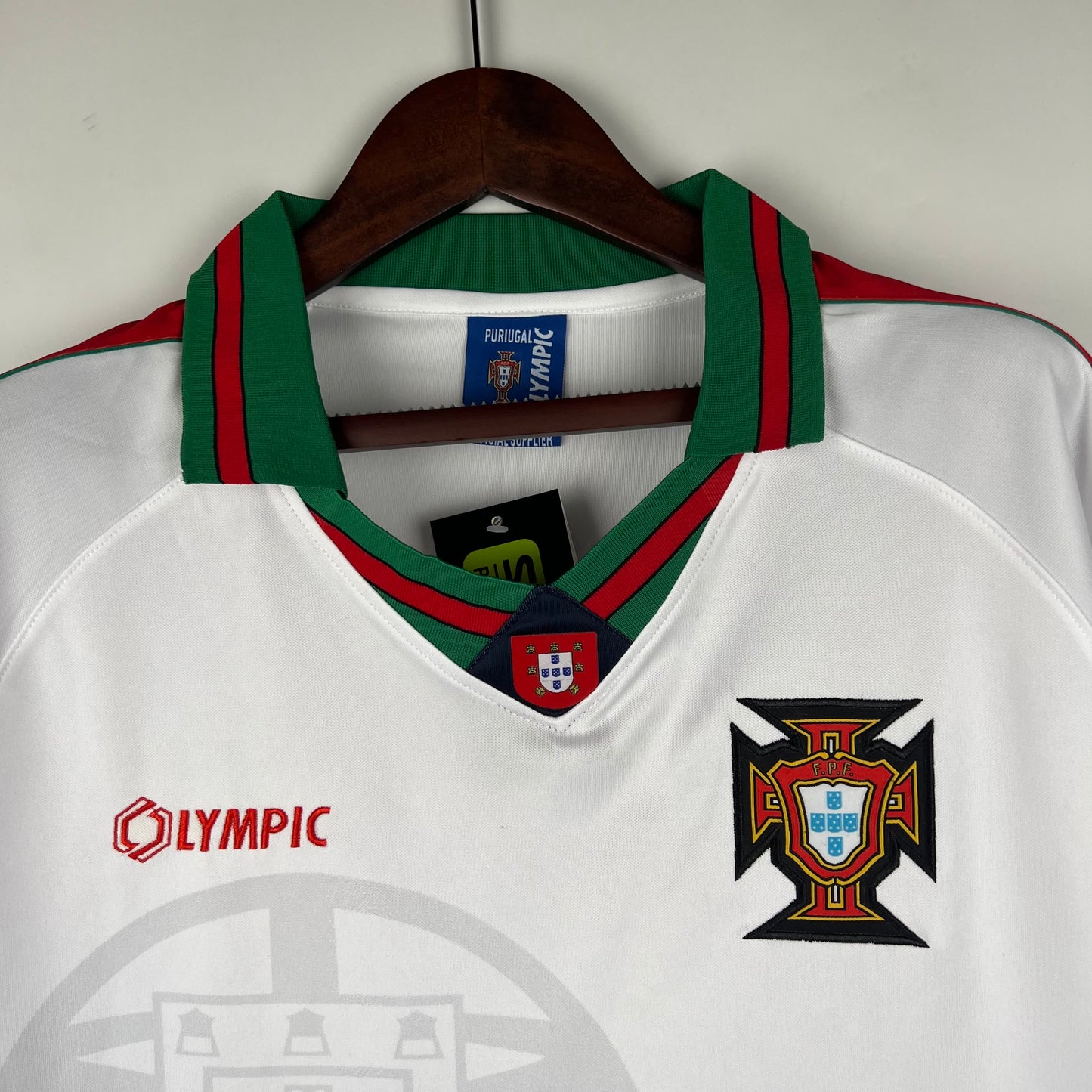 Portugal Retró 1996-1997 away