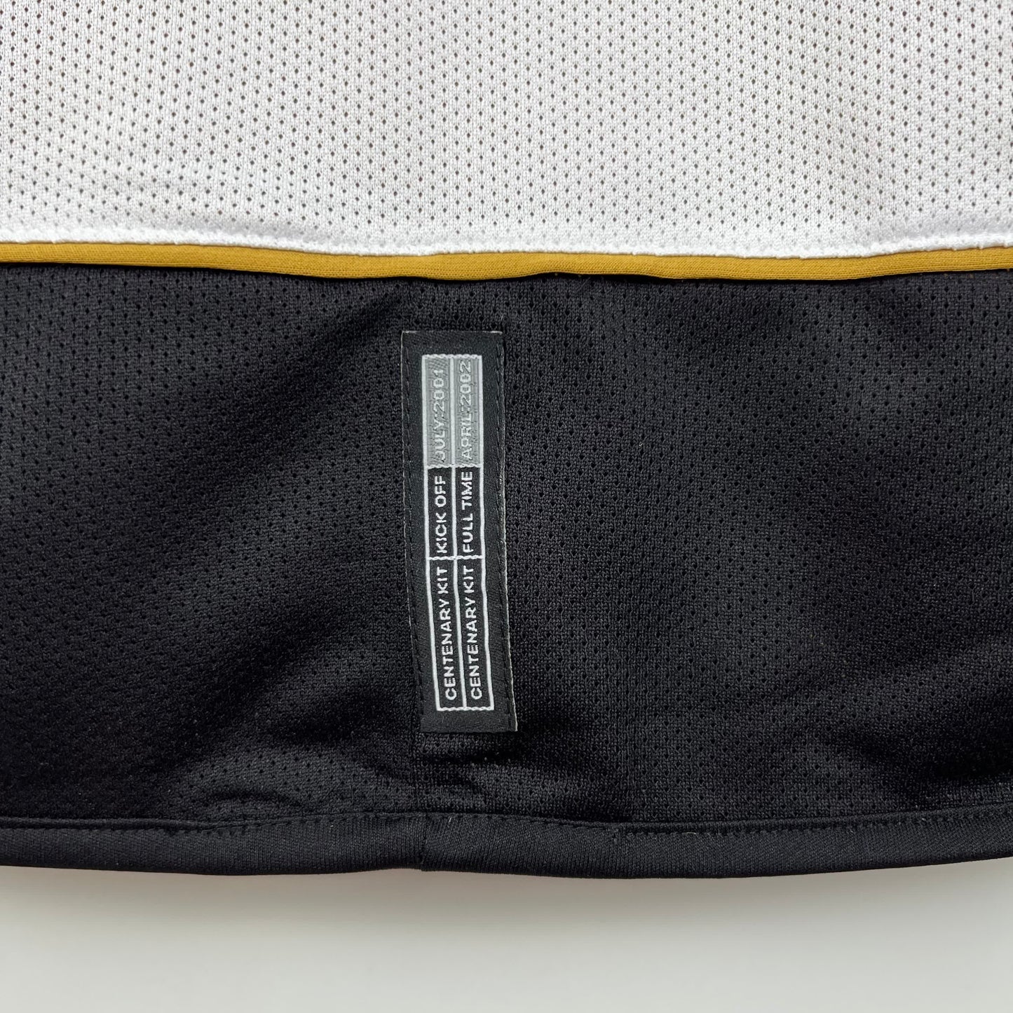 Manchester united retró white 100th