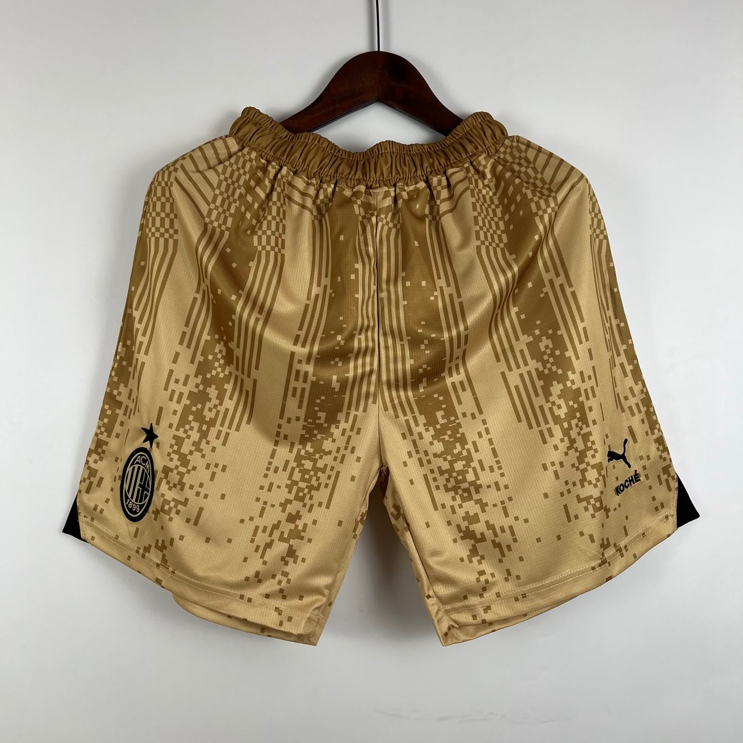 Milan gold shorts 24