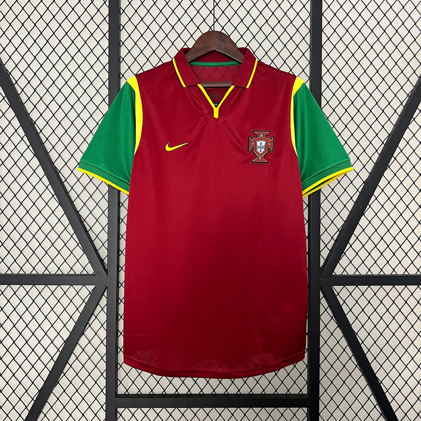 Portugal Retró 1999 home