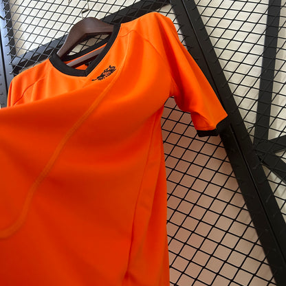 Netherlands Retró 2000 home