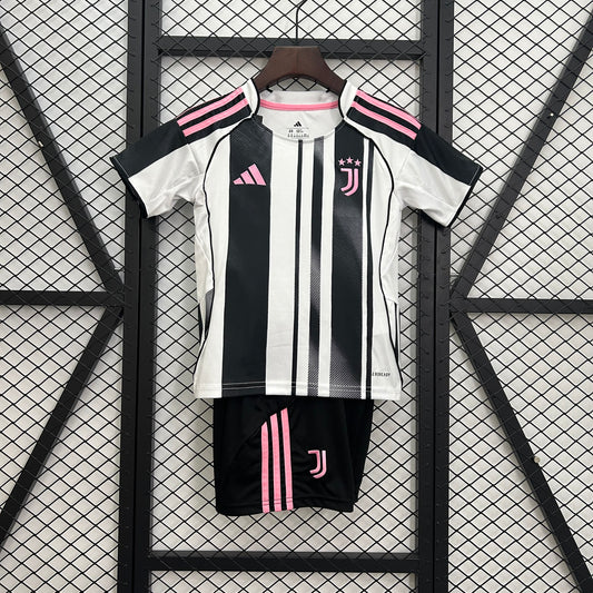 Kids Juventus home 2025-2026 Kit