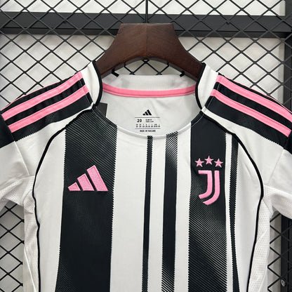 Kids Juventus home 2025-2026 Kit