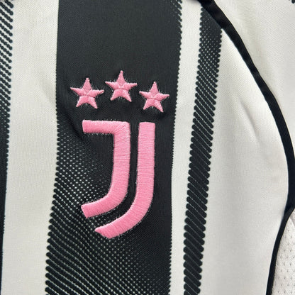 Kids Juventus home 2025-2026 Kit