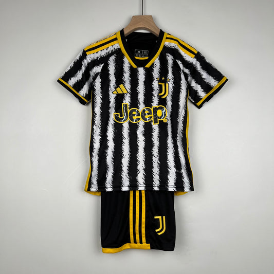 Kids Juventus 23/24 Kit