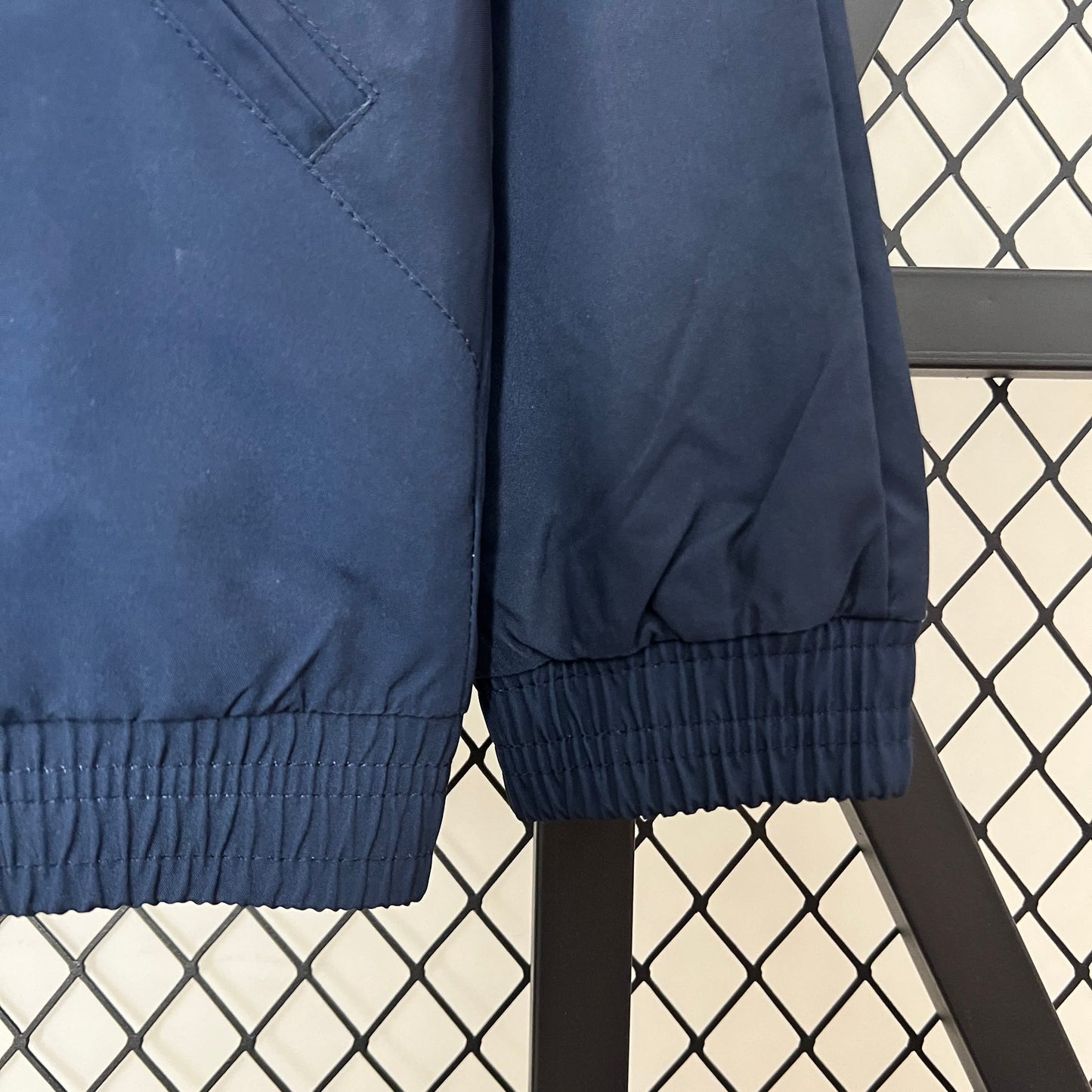 Windbreaker Spain retró style