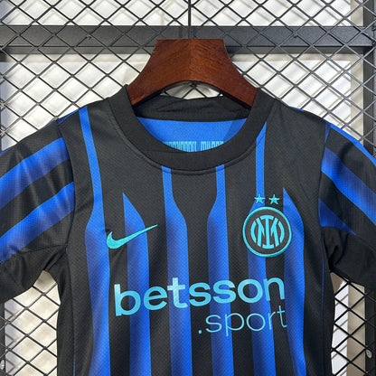 Kids Inter 25/26 home Kit