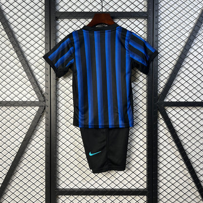Kids Inter 25/26 home Kit