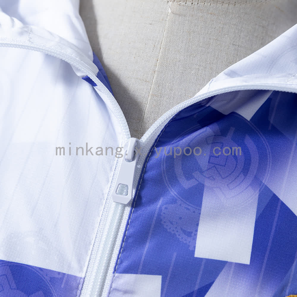 Windbreaker Real Madrid retró style