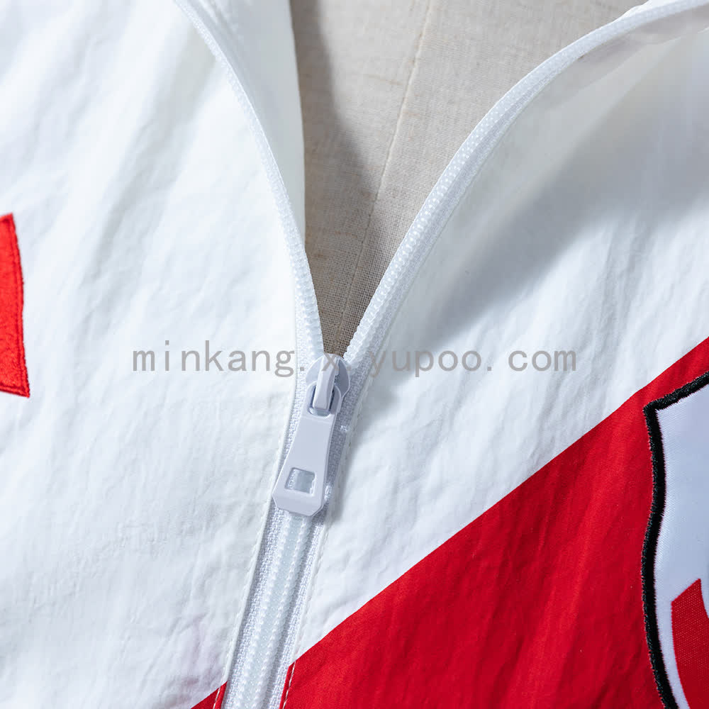Windbreaker River Plate