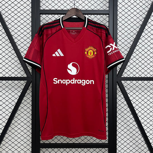 Manchester United home 2025-2026