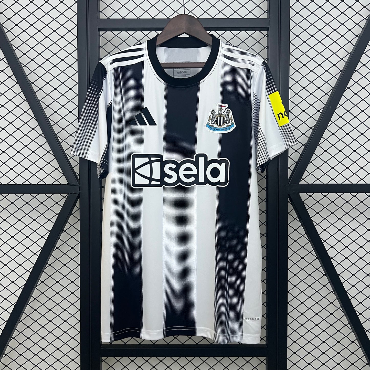 Newcastle home 2025-2026