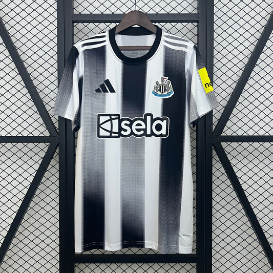 Newcastle home 2025-2026